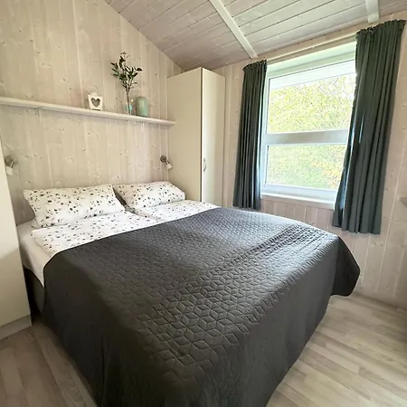 Hus Lykke- Strandpark 38 Feriehus