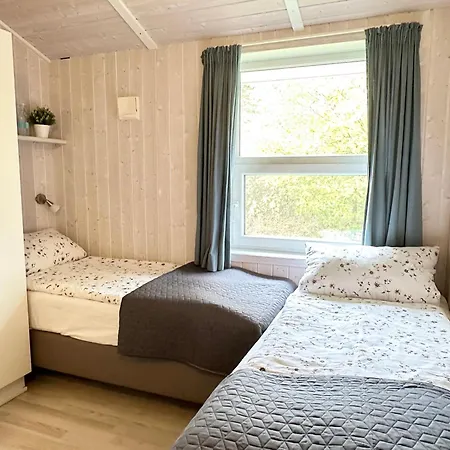 Prázdninový dům Hus Lykke- Strandpark 38 *